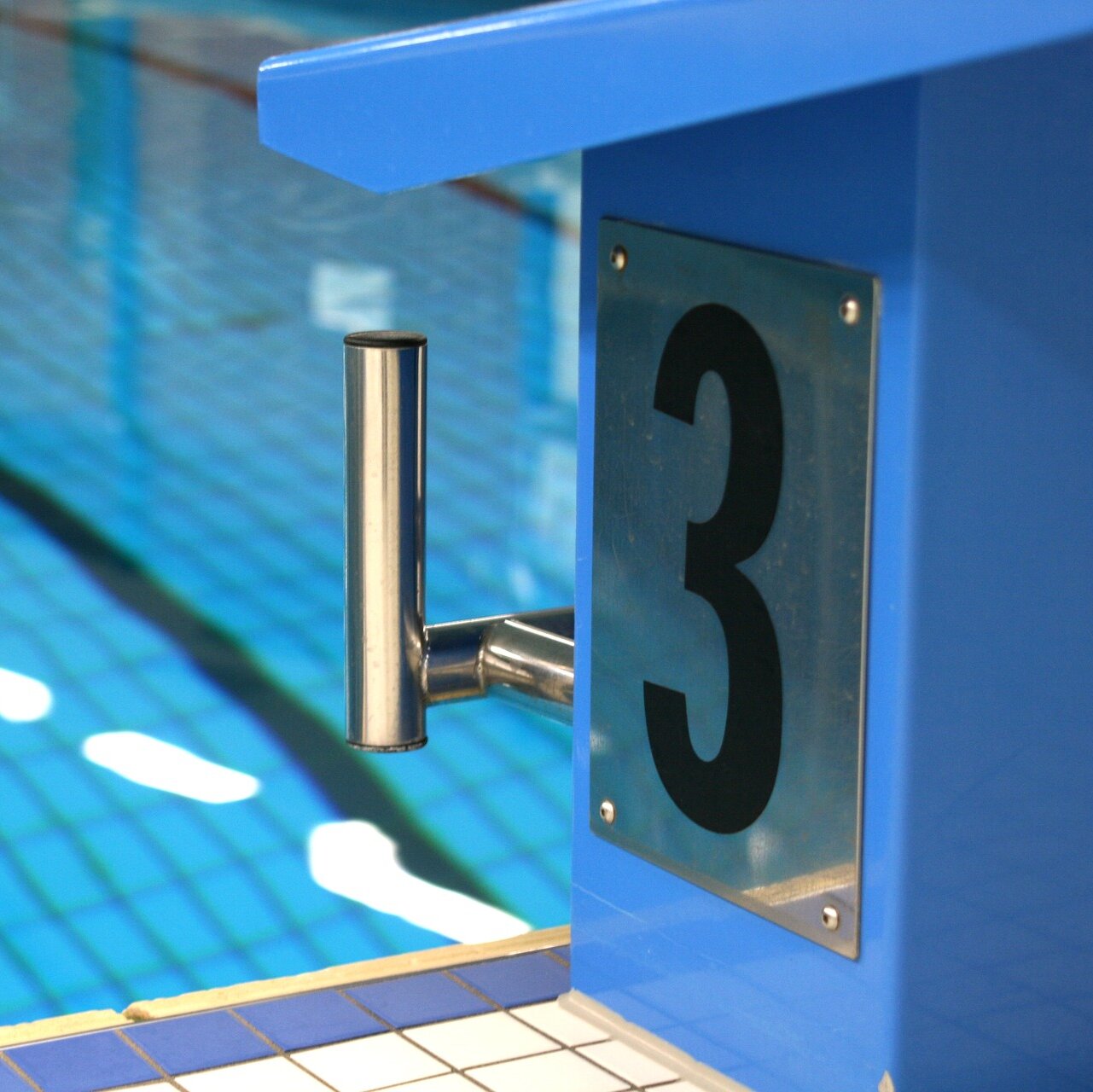 Startblock im Schwimmbad