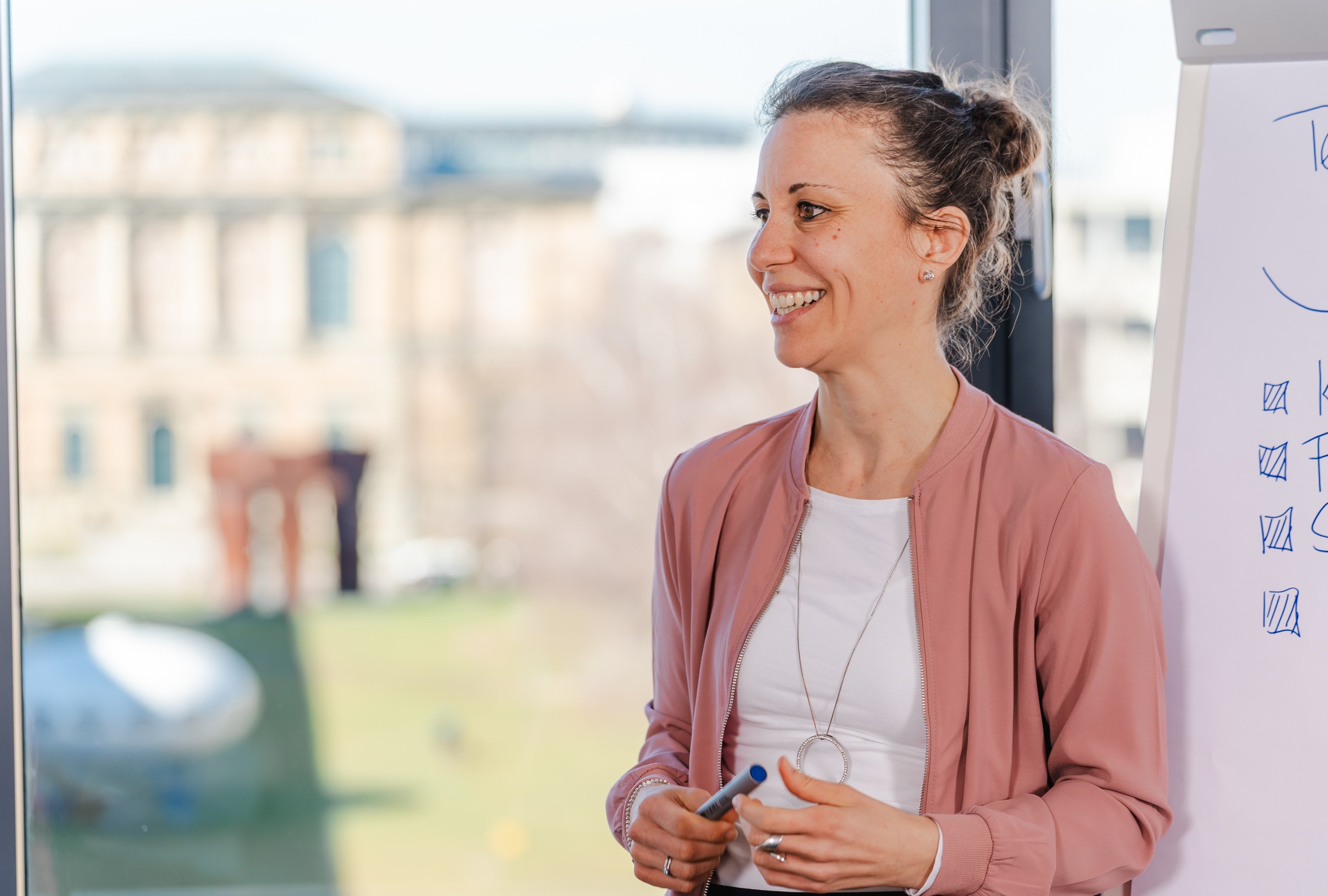 Wirtschaftspolitischer Referent (m/w/d)